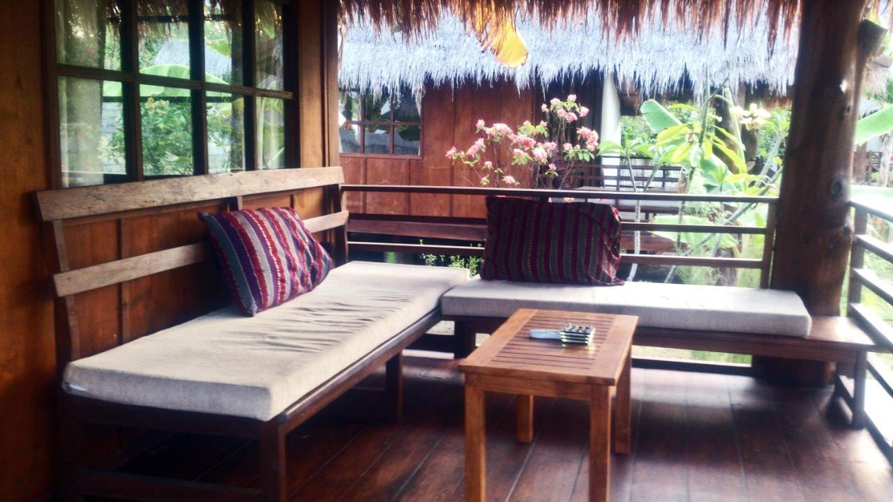 Adeng-Adeng Bungalows Gili Meno Quarto foto